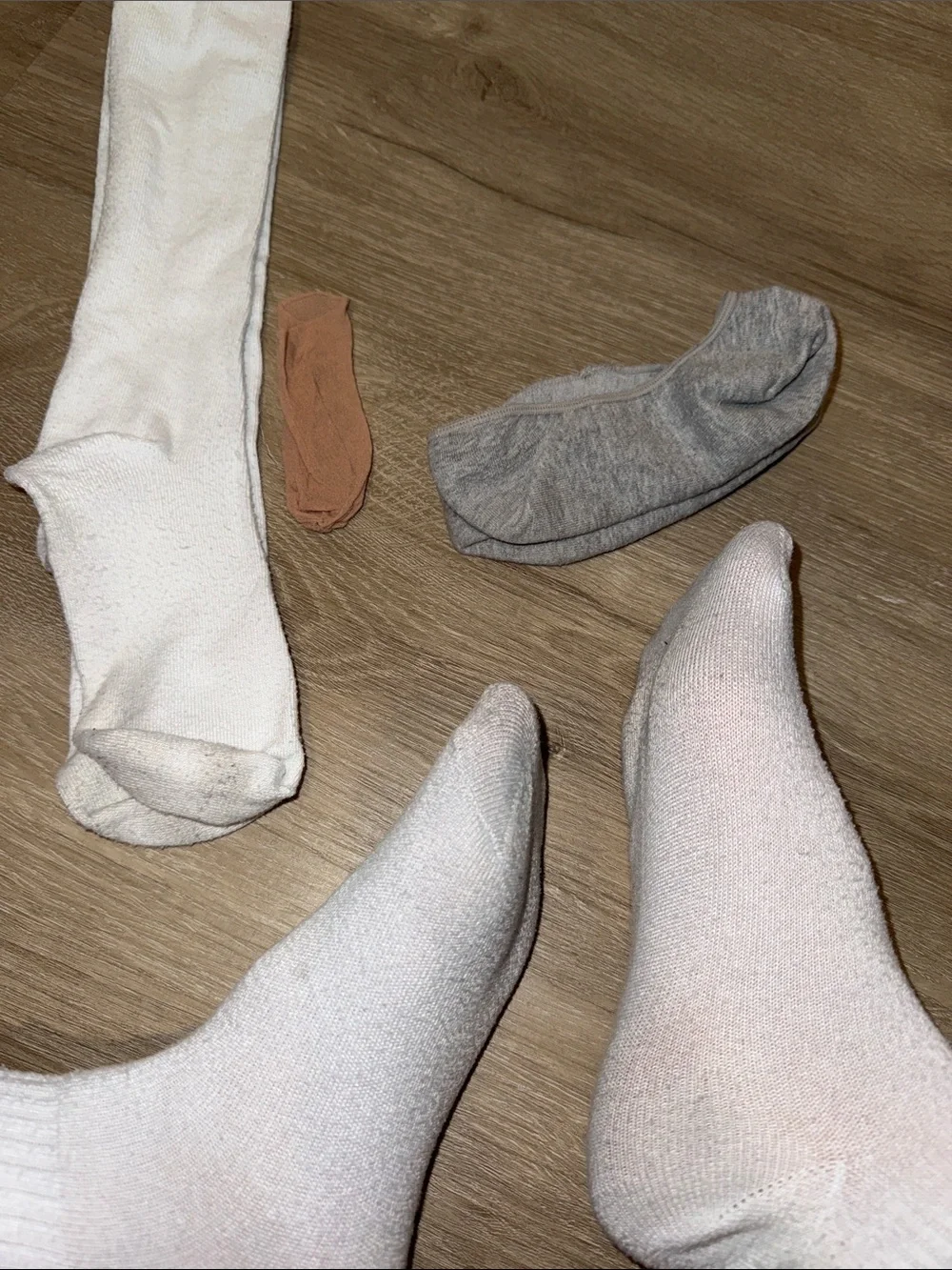 Women’s Assorted White, Gray & Tan Socks Pack
